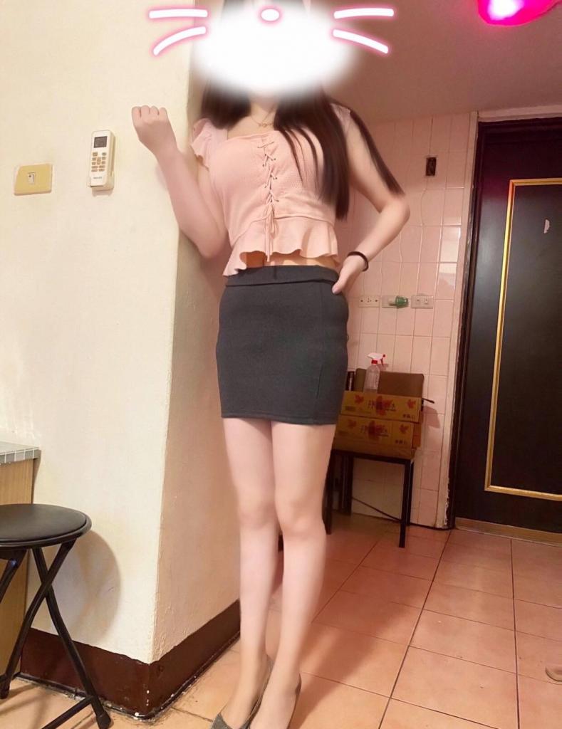 643355316: Chica busca chico en Málaga