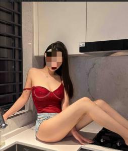 612560437: Chica busca chico en Tarragona