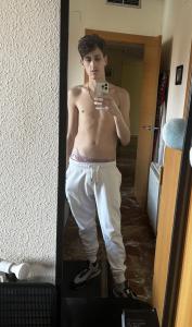 Chico busca chica en Barcelona: 