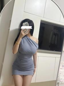 671156626: Chica busca chico en Barcelona