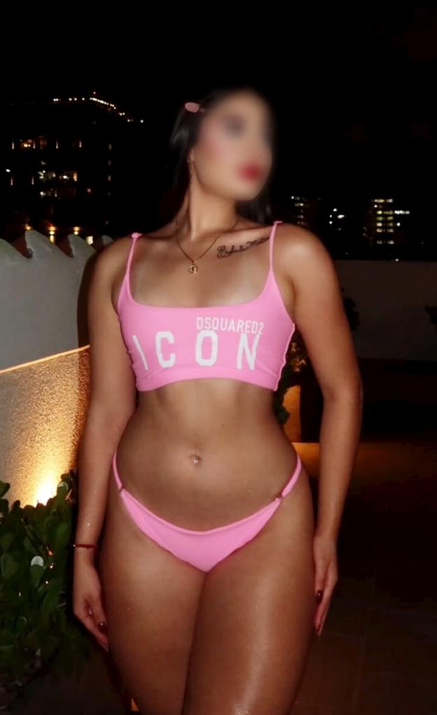 Chica busca chico en Cádiz: 