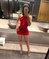 607428335: Chica busca chico en Madrid