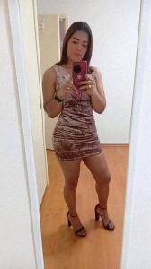 605593071: Chica busca chico en Barcelona