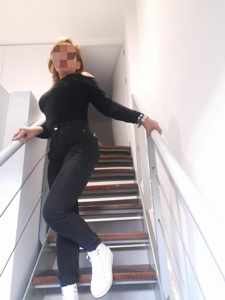 611240839: Chica busca chico en Cuenca