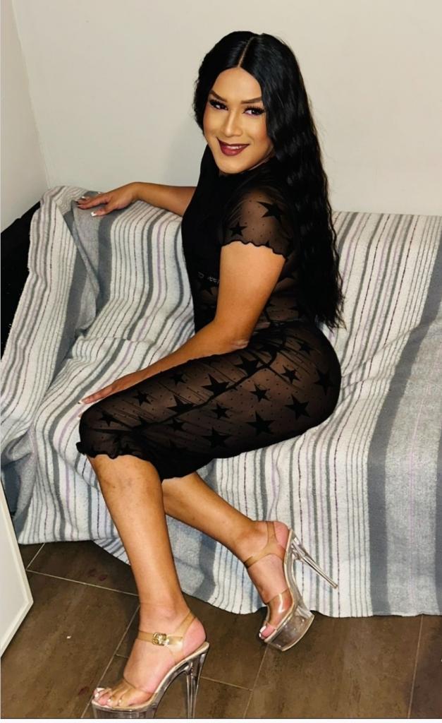 695710811: Transexual en Badajoz