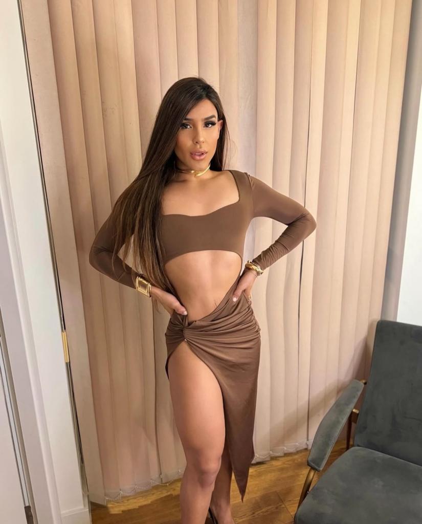 611332983: Transexual en Sevilla