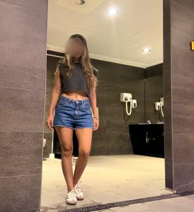 691163557: Chica busca chico en Madrid