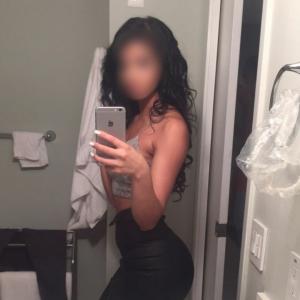 617945030: Chica busca chico en Murcia