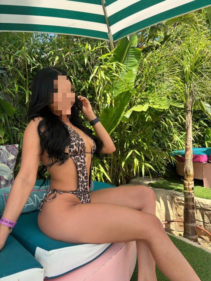 Chica busca chico en Lugo: 