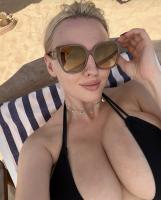 643871122: Chica busca chico en Madrid