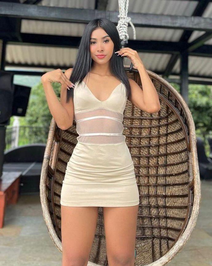 631501923: Chica busca chico en Mallorca