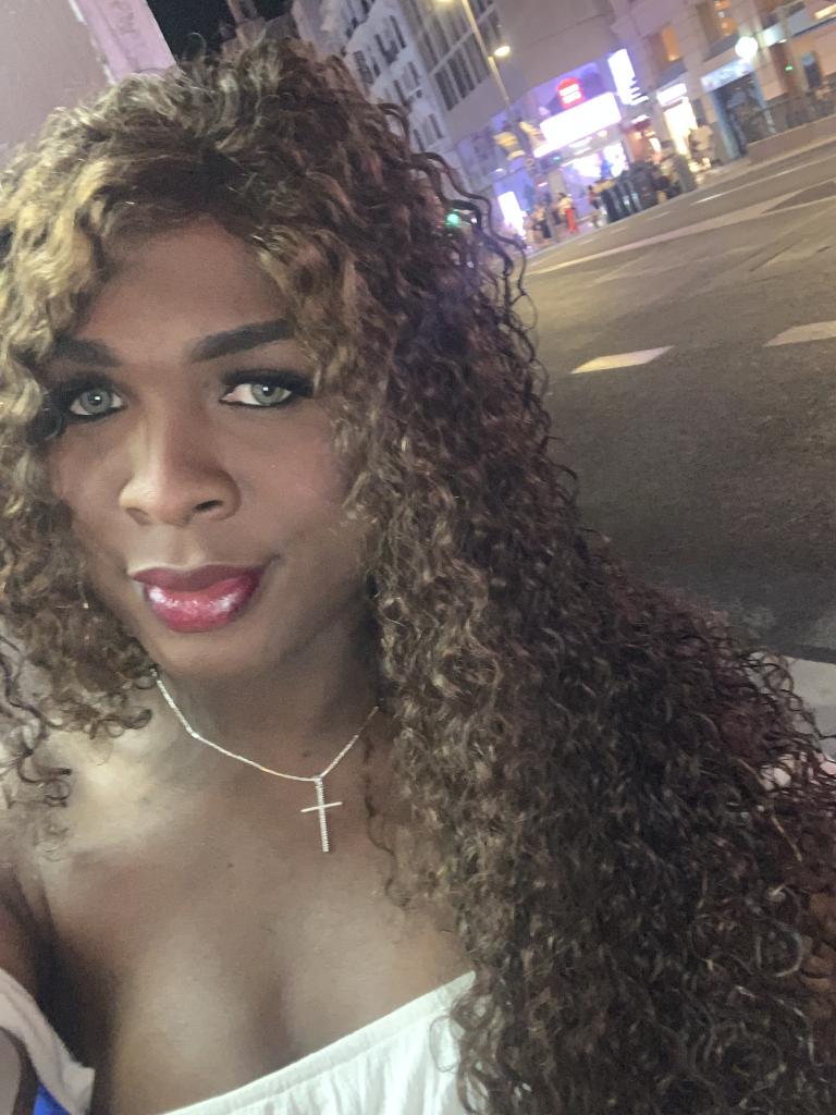 665614434: Travesti en Sevilla