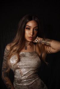 689146421: Chica busca chico en Barcelona