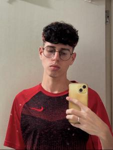 643093545: Chico busca chica en Málaga