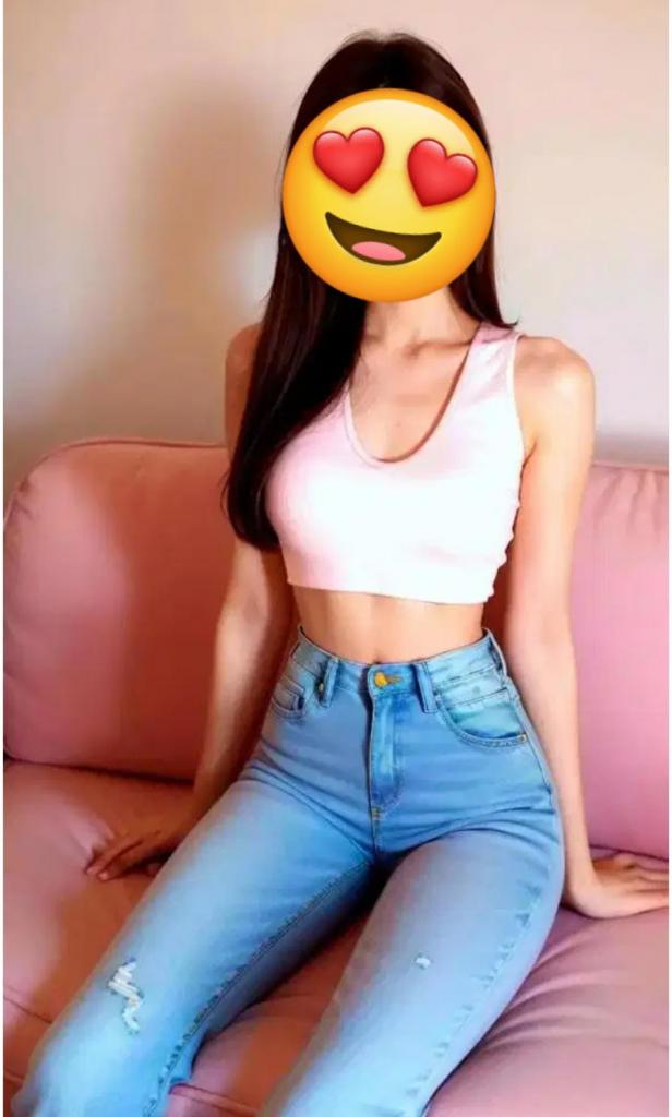 Chica busca chico en Ibiza: Chica busca chico