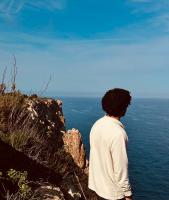 644190965: Chico busca chica en Pontevedra