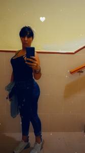 Chica busca chico en Alicante: 