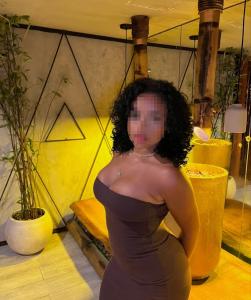 643660692: Chica busca chico en Málaga