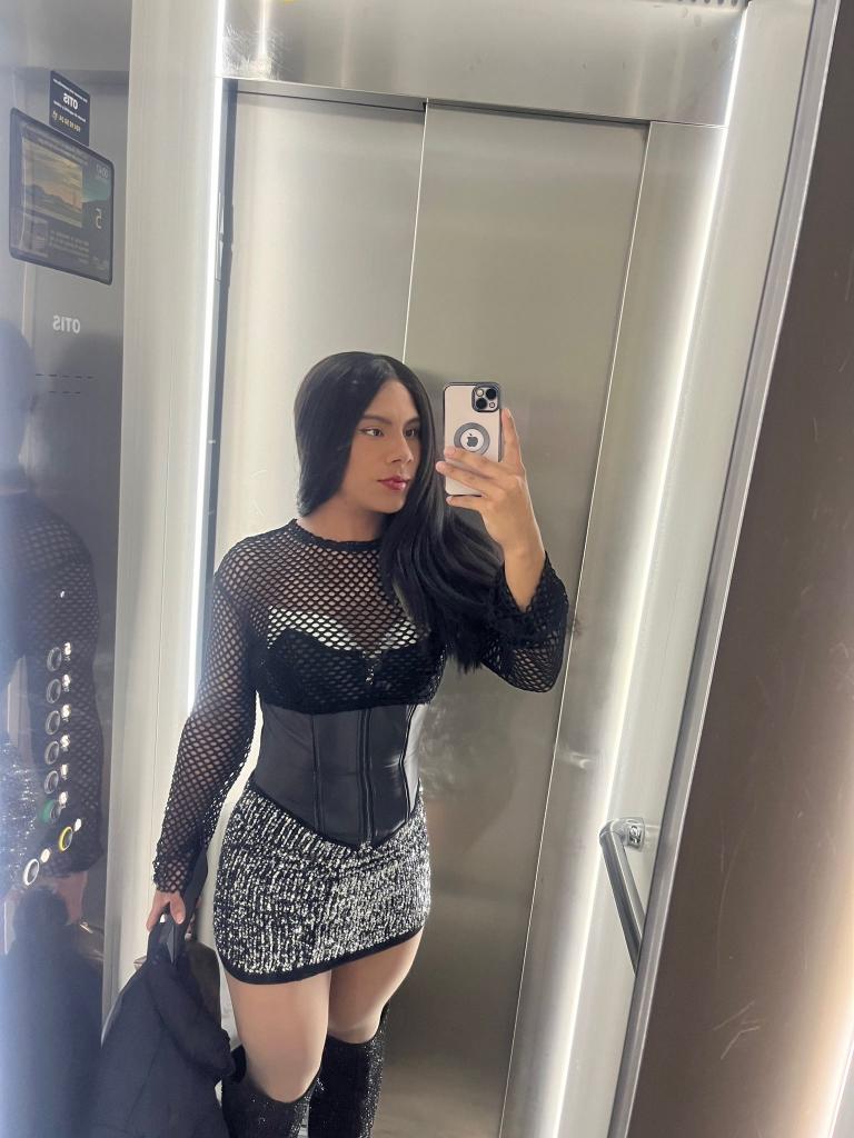 674537846: Transexual en Cuenca