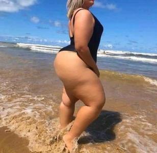 643799495: Chica busca chico en Córdoba