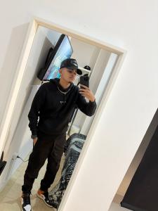 672954738: Chico busca chica en Madrid