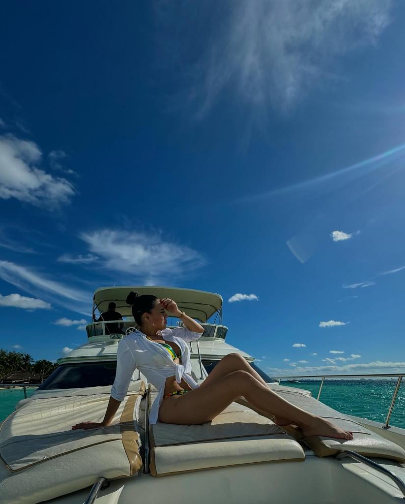 Chica busca chico en Granada: 