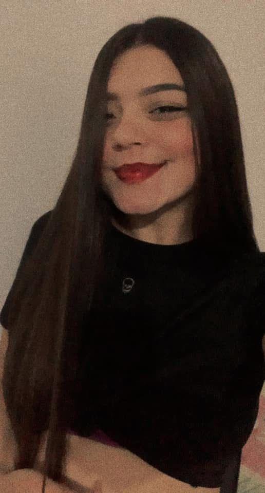 632628248: Chica busca chico en Sevilla