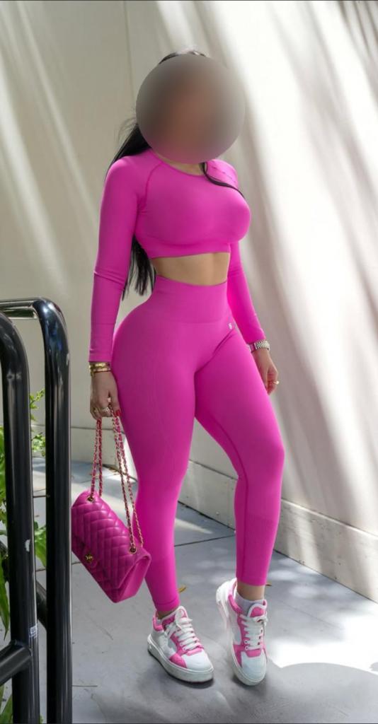 692895010: Chica busca chico en Málaga