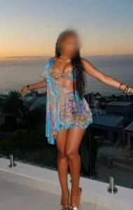 604314508: Chica busca chico en Cantabria