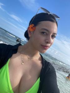 602165127: Chica busca chico en Valencia