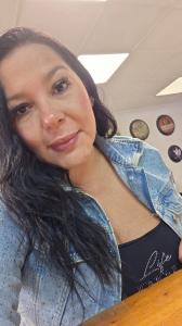 654757684: Chica busca chico en Madrid