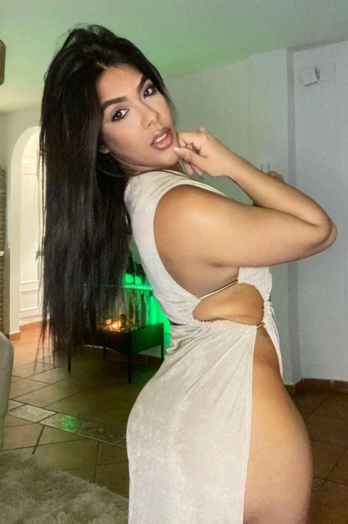 672500101: Chica busca chico en Málaga