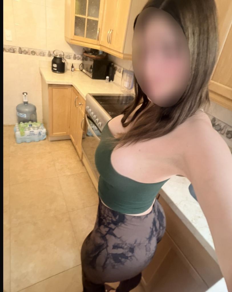 640987325: Chica busca chico en Toledo