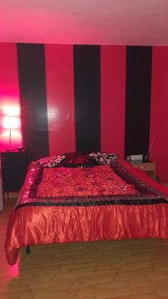 645886596: Chica busca chico en Valencia