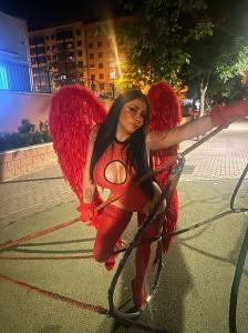 Chica busca chico en Barcelona: 