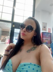 623348260: Chica busca chico en Barcelona