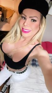 647697501: Travesti en Madrid