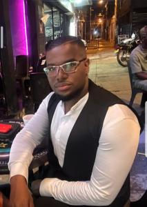 Chico busca chica en Albacete: 