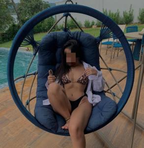 664026494: Chica busca chico en Tarragona