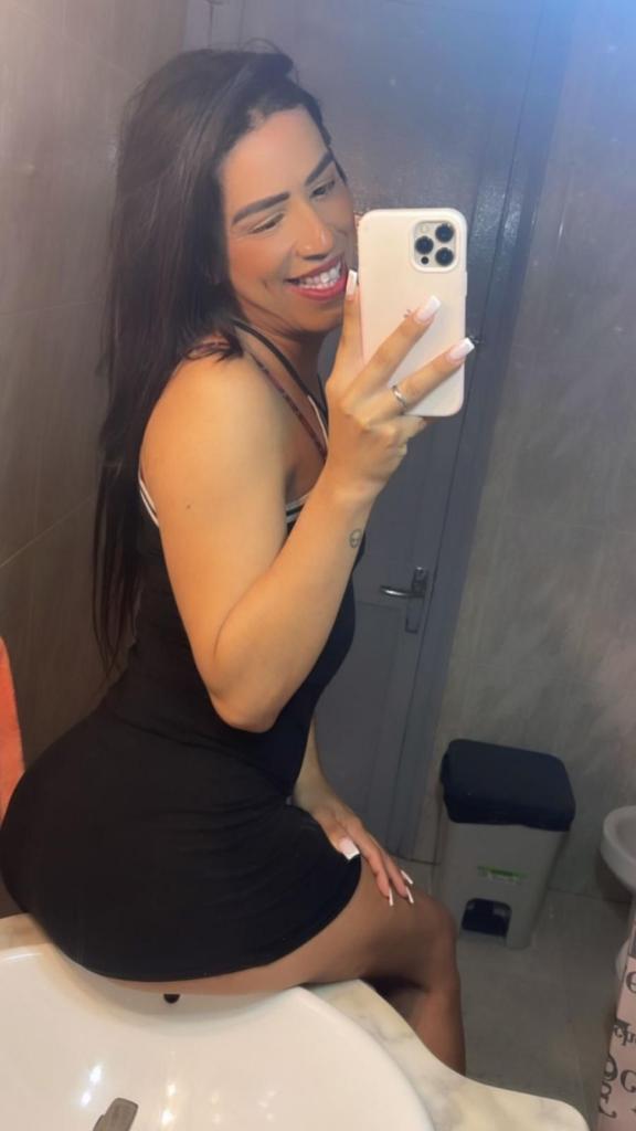 672569891: Transexual en Valencia