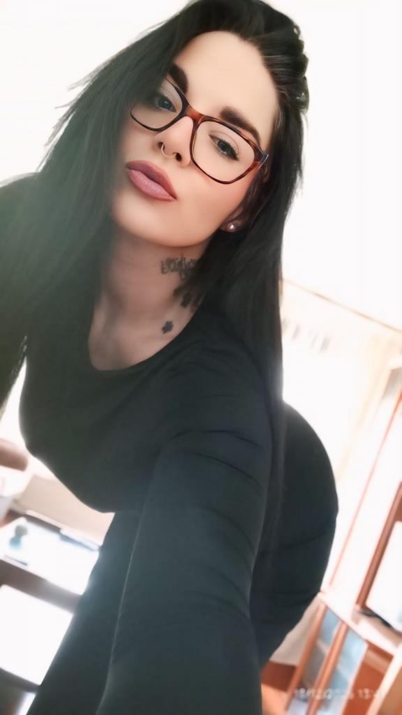 Chica busca chico en La Rioja: 