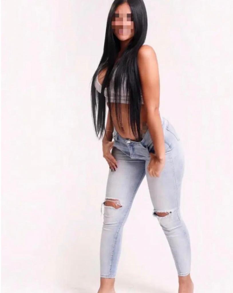 Chica busca chico en Alicante: 