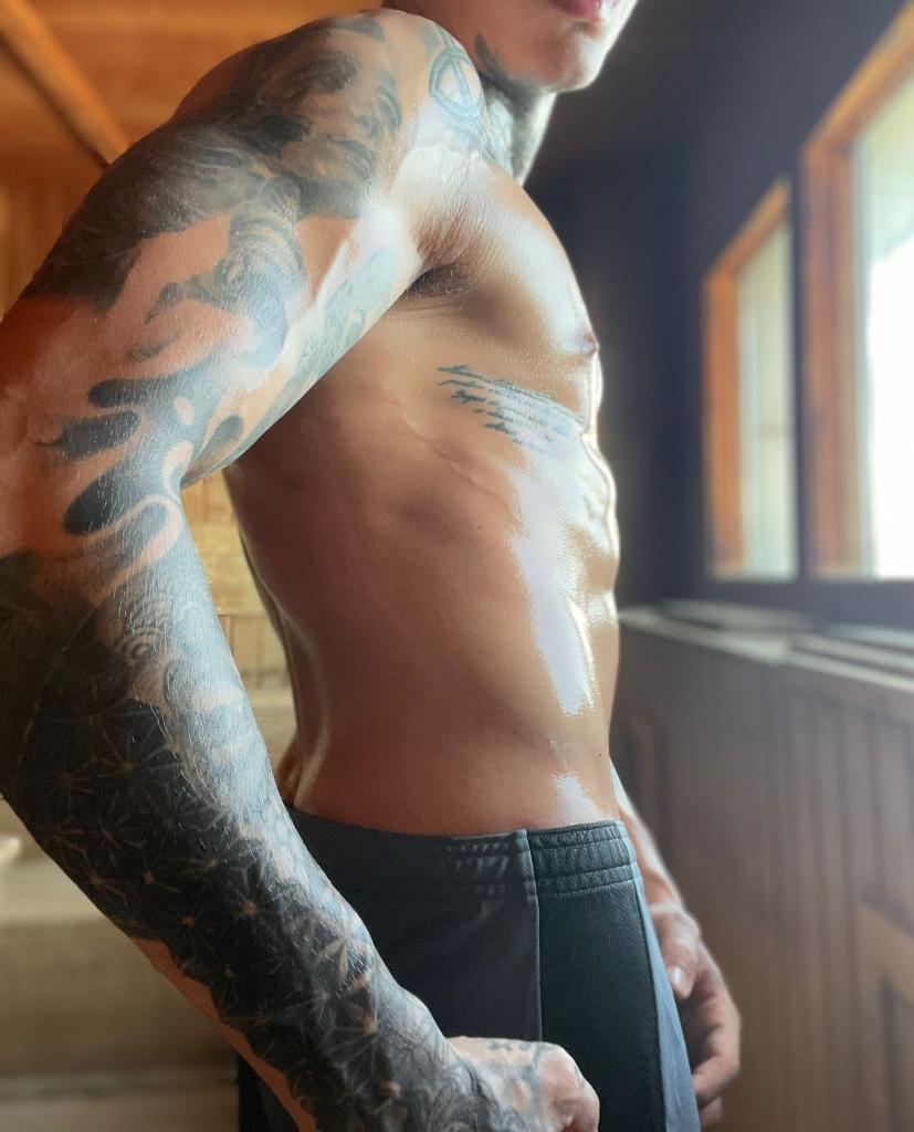 631044024: Chico busca chica en Asturias