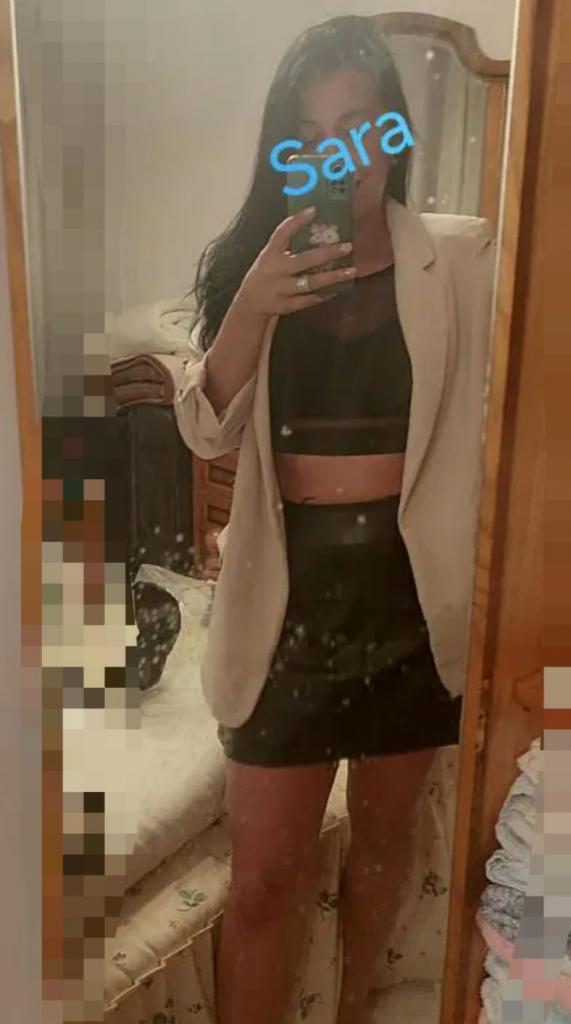611358094: Chica busca chico en La Coruña