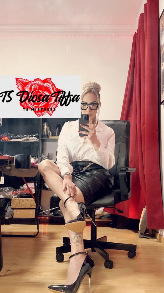 645553721: Travesti en Valencia