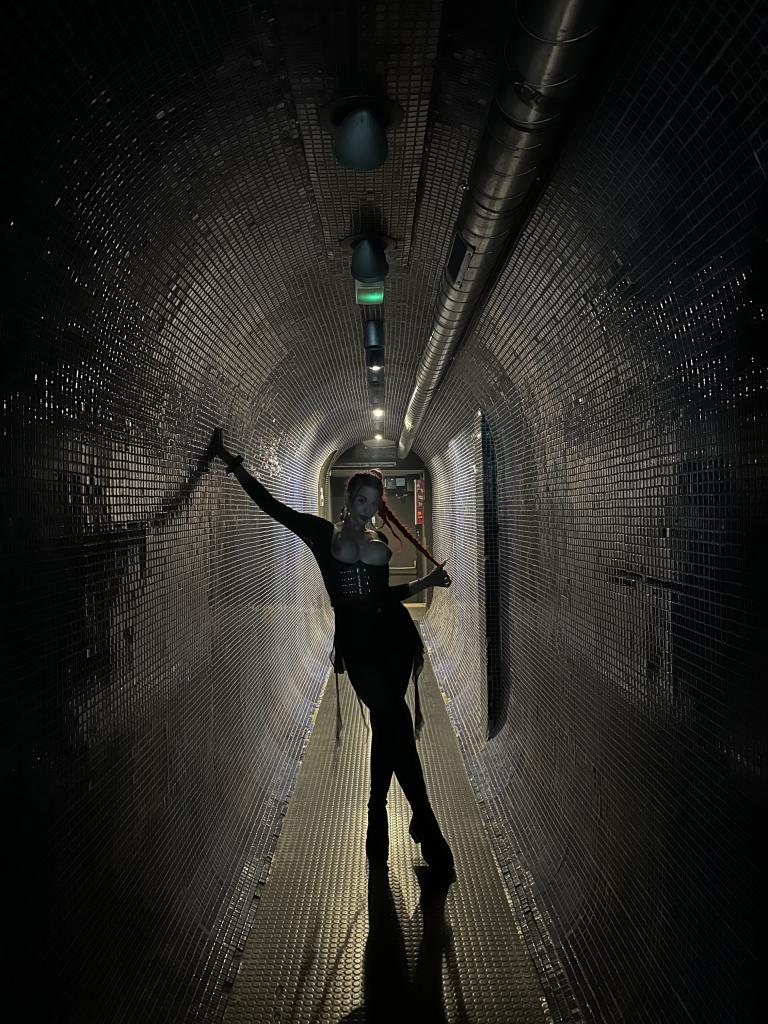 687784024: Transexual en Granada