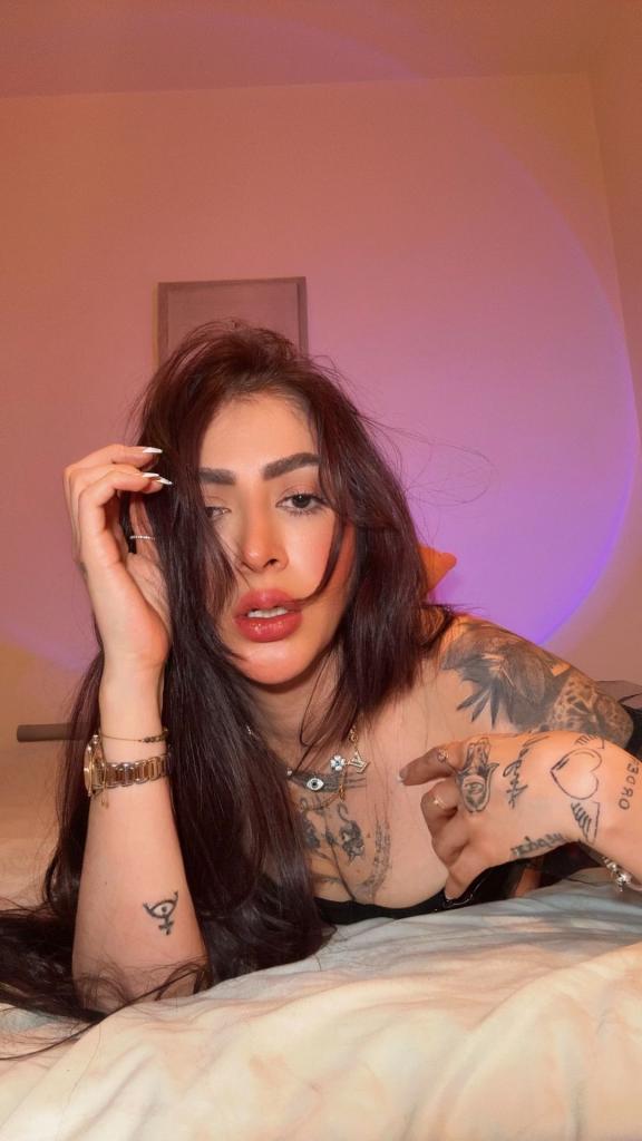 Chica busca chico en Tarragona: Chica busca chico