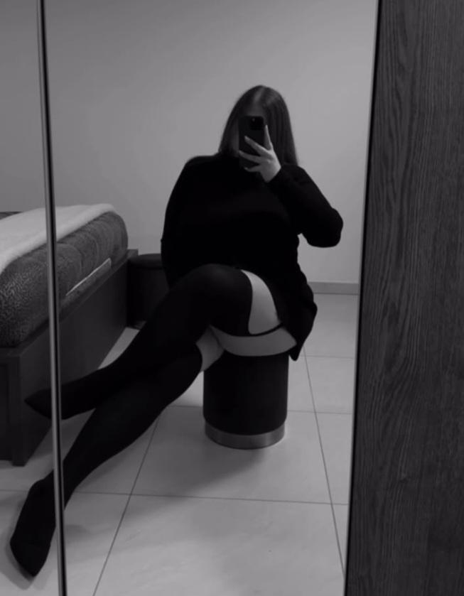 603187301: Chica busca chico en La Coruña