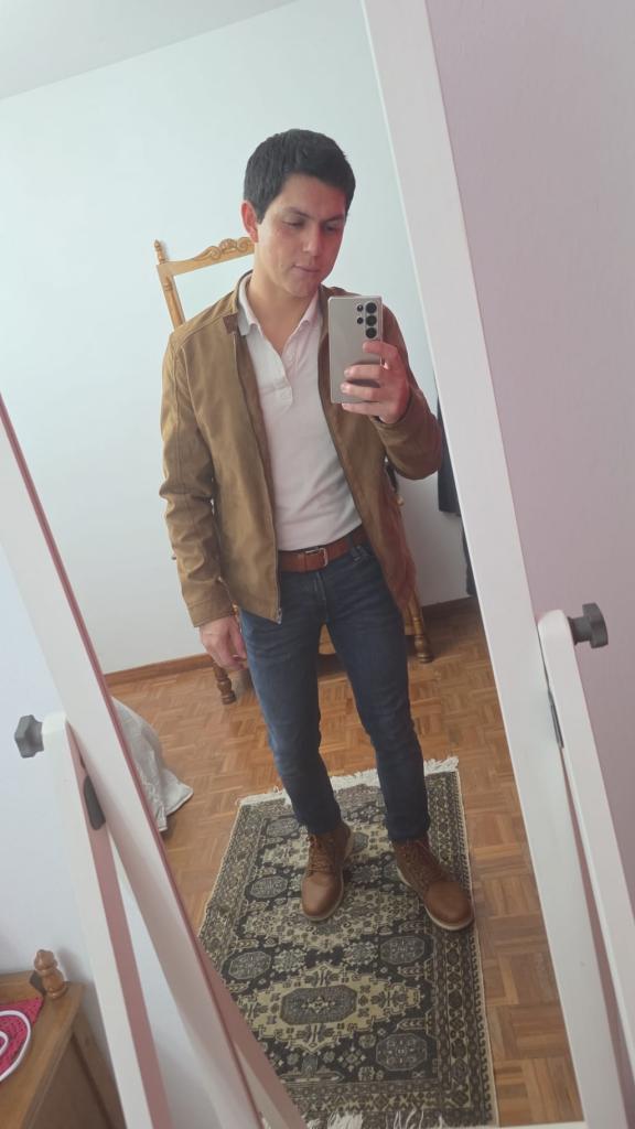 671349555: Chico busca chica en Asturias