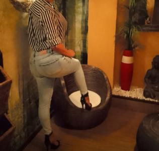 615473461: Chica busca chico en Zaragoza